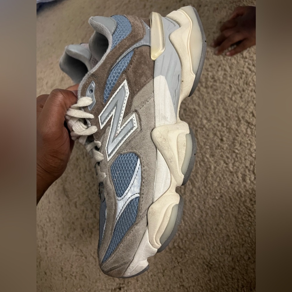 New balance 9060